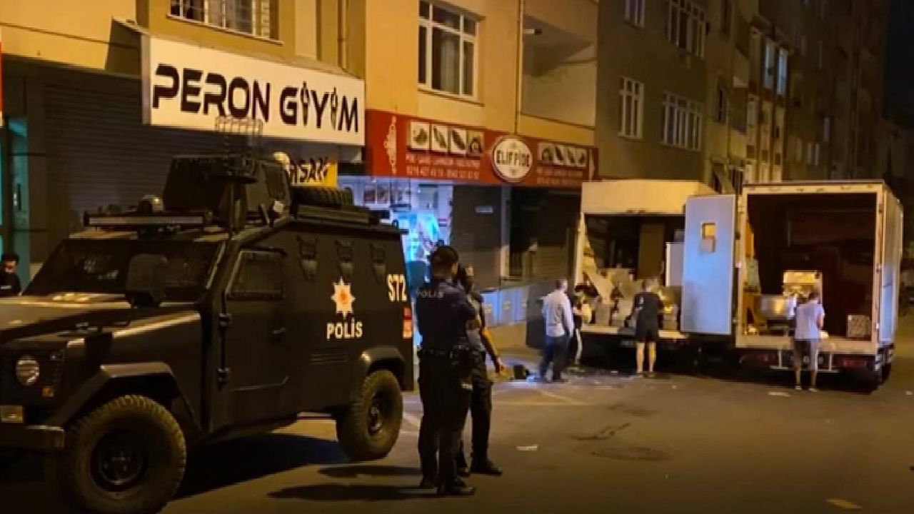 Polis nöbet tutuyor: Maltepe'deki yol verme kavgasında gözaltı sayısı 30'a yükseldi