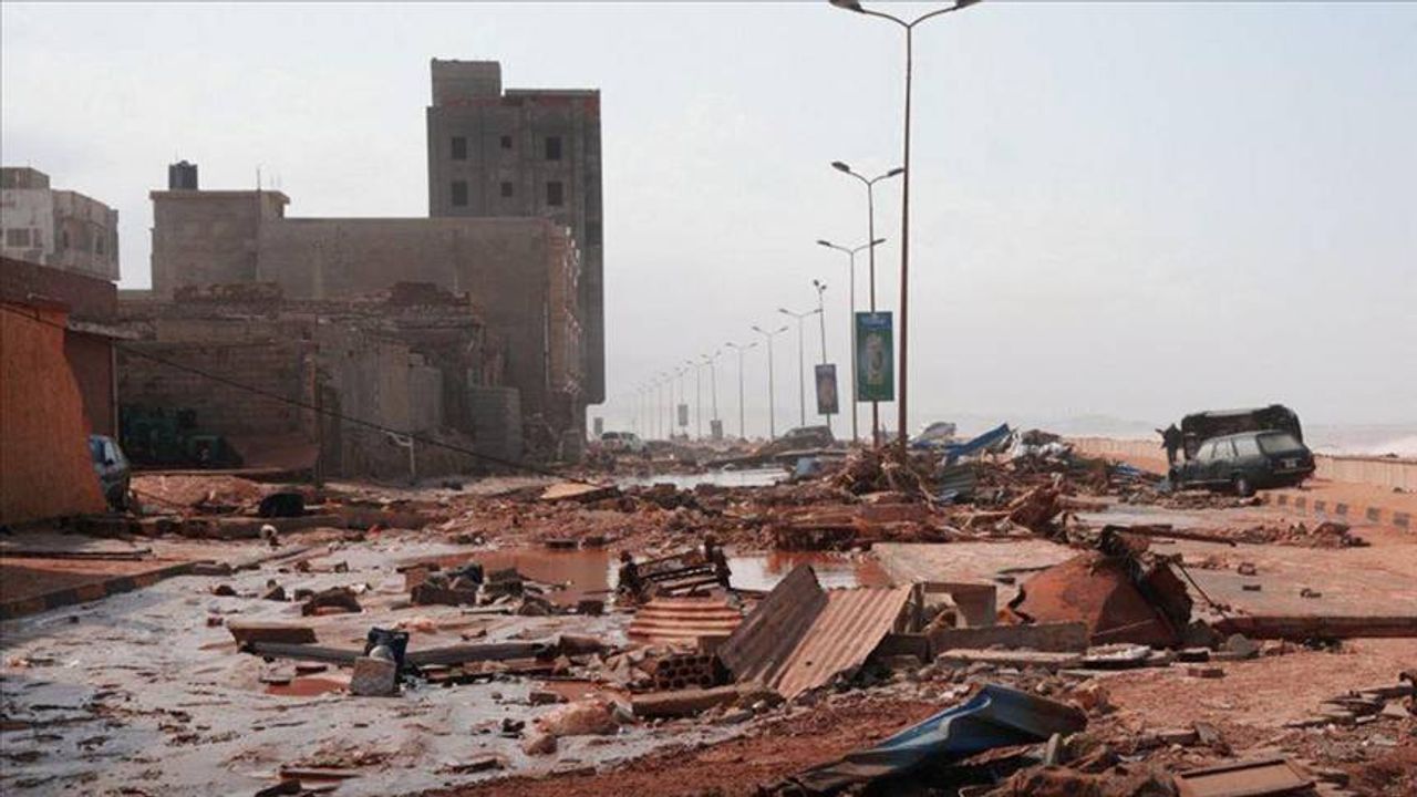 Libya'da sel felaketinde can kaybı 11 bini geçti