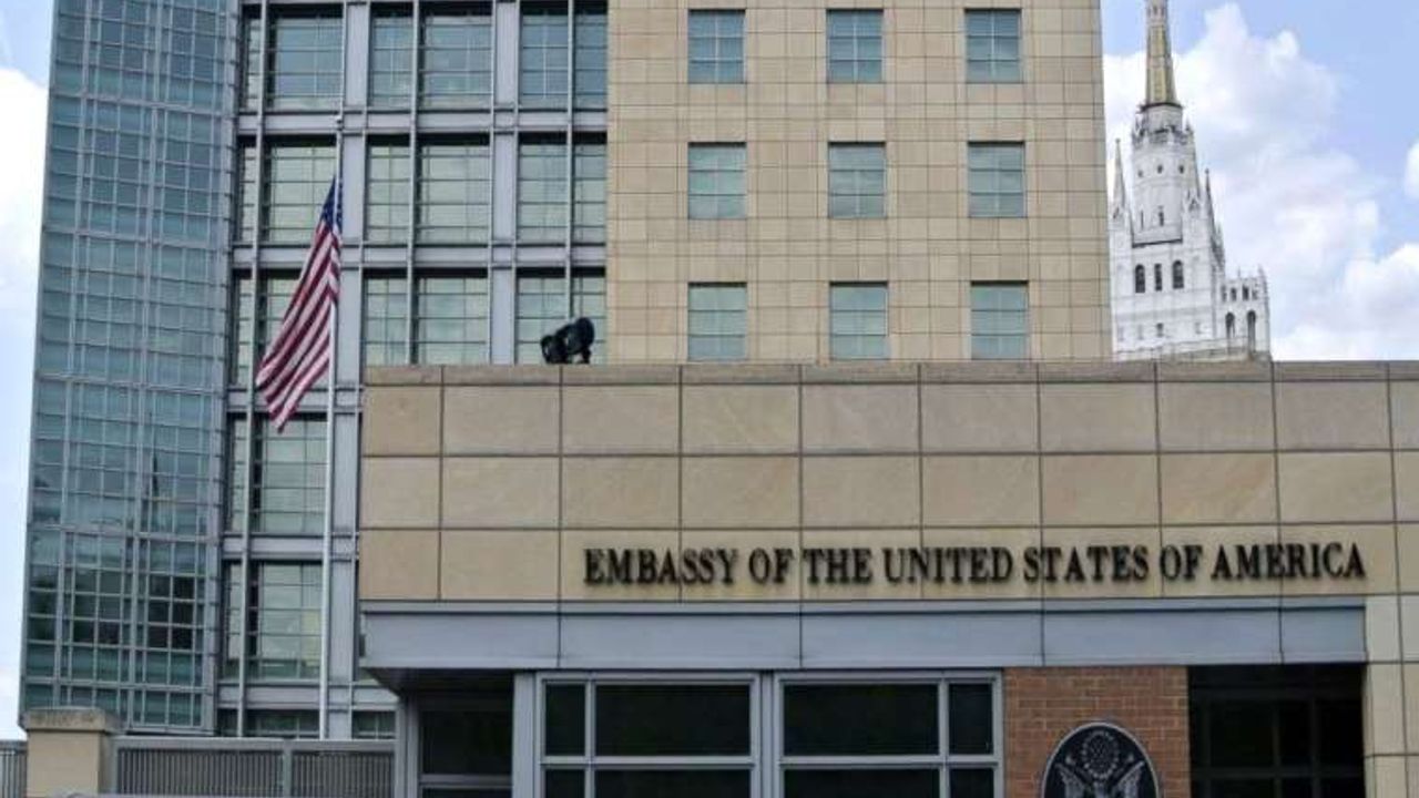 Rusya, iki ABD'li diplomatı 'istenmeyen kişi' ilan etti