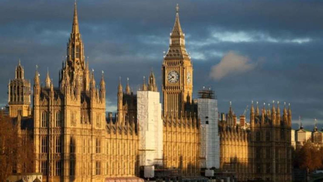 İngiltere Parlamentosu'nda Çin casusu operasyonu