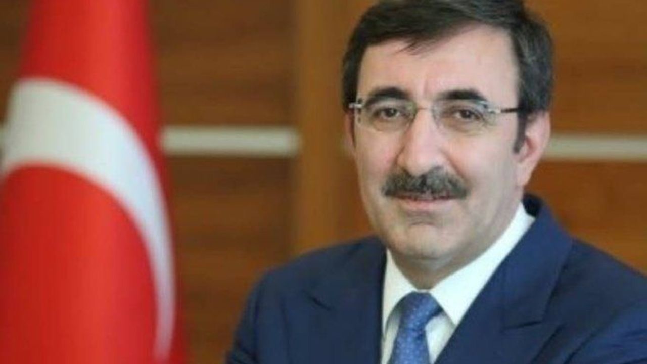 Cumhurbaşkanı Yardımcısı Cevdet Yılmaz'dan "12 Eylül" mesajı: Vesayetçi anayasayı değiştirmek, en önemli değerlerden olacak