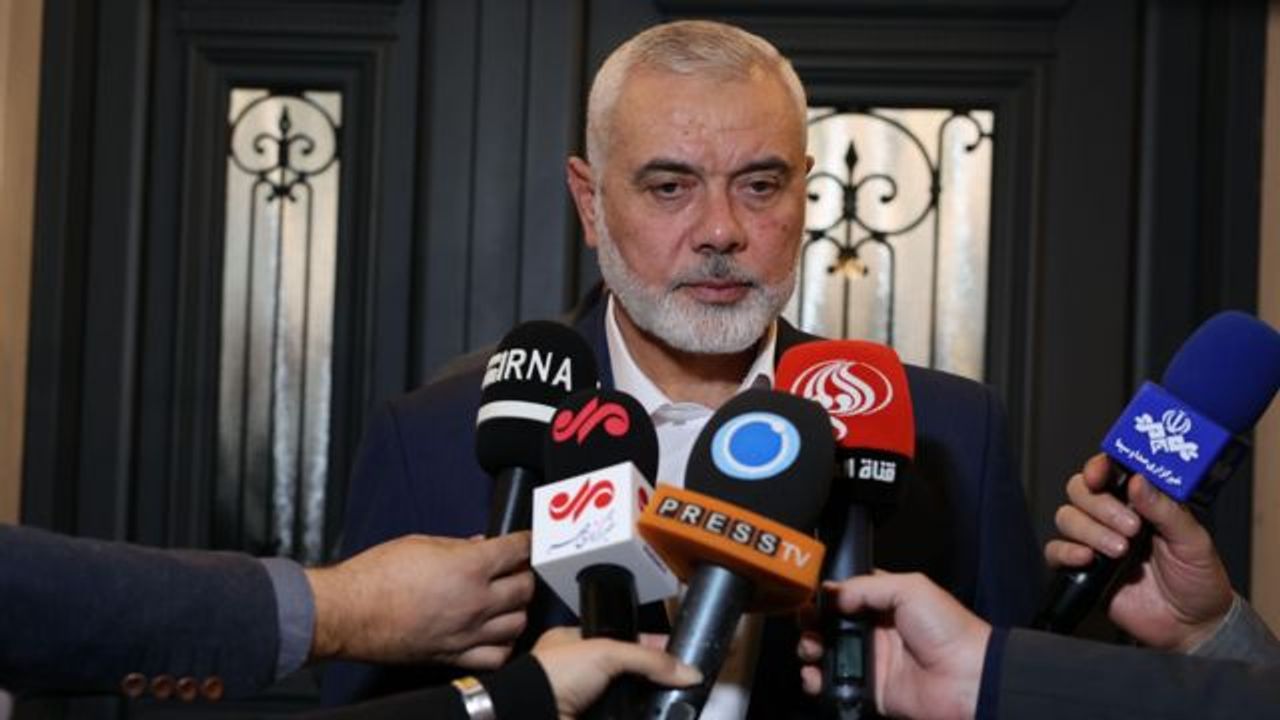 Hamas'ın siyasi lideri İsmail Haniye, yeni bir ateşkes planına yönelik müzakereler için Mısır'a davet edildiğini duyurdu