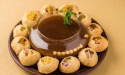 Hint mutfağının lezzetli atıştırmalığı: Pani Puri tarifi...