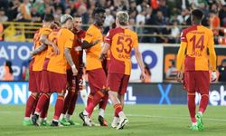 Galatasaray açıkladı: Ali Sami Yen'de sürpriz imza töreni!