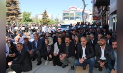 Van'da Kobani Davası cezalarına tepki: Basın açıklaması ve oturma eylemi düzenlendi