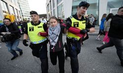 Eurovision'da Filistin eylemi: Greta gözaltına alındı