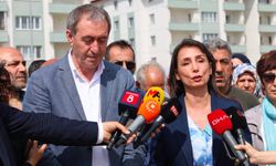 DEM Parti Eş Genel Başkanlarından Demirtaş'a ziyaret: Tüm Türkiye halklarına 'Demokrasi mücadelesinden zerre gerim adım atmasınlar' mesajı veriyorlar