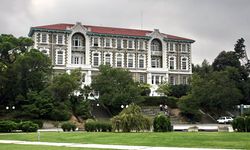 Boğaziçi Üniversitesi'nde "paraşüt atama" tartışması: Kayyım yönetimi 81 yeni görevlendirme yaptı