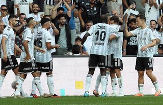 Beşiktaş-Adana Demirspor maçında ilk 11'ler belli oldu
