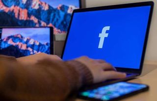 Facebook'ta birden fazla kişisel hesap oluşturacak özellik