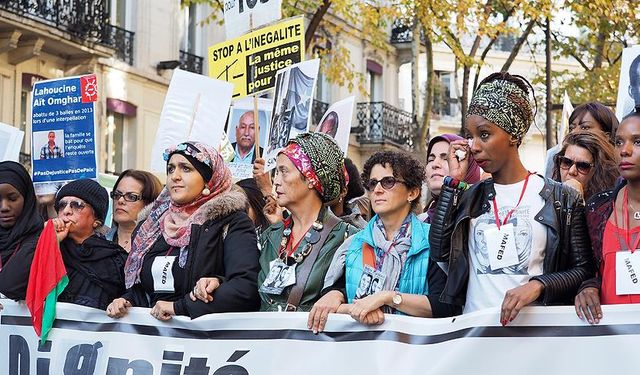 Fransa'nın farklı kentlerinde, ırkçılık ve polis şiddetine karşı yürüyüş düzenlendi.
