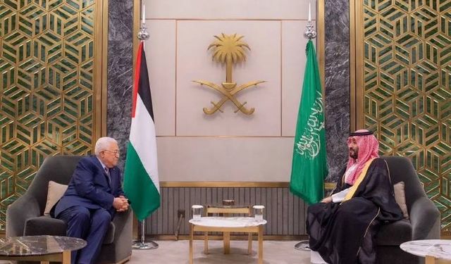 İsrail-Suudi Arabistan anlaşmasında diplomatik çabalar sürüyor: Suudi heyet, Filistin Devlet Başkanı Mahmud Abbas ile görüşecek
