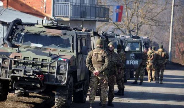 NATO'yu, Sırbistan'a karşı müdahaleye çağırdı: Belgrad'ı hemen bombalayın