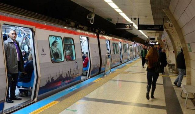 Yenikapı-Hacıosman Metro Hattı'nda arıza: Seferler durdu