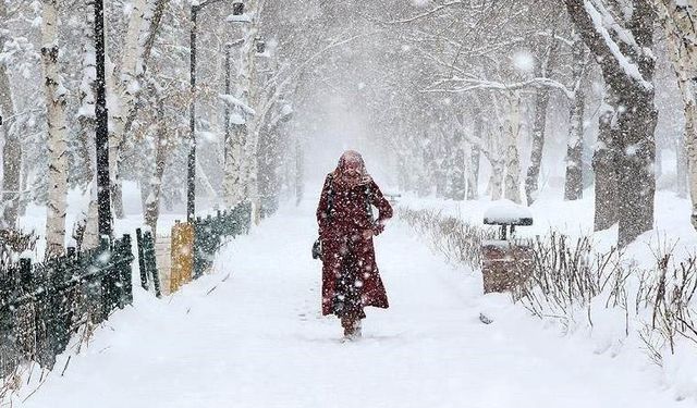 Meteoroloji açıkladı: 22 Ocak 2024 hava durumu raporu... Bugün hava nasıl olacak? İstanbul'a kar ne zaman yağacak?