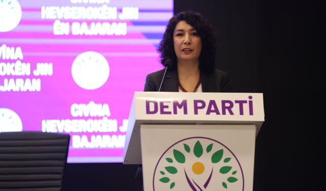 DEM Parti Kadın Meclisi Sözcüsü Halide Türkoğlu: Kolları sıvadık, kadın belediyeciliğini inşa etmeye geliyoruz