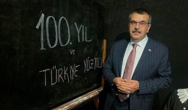 MEB’in “Türkiye Yüzyılı’nın Yüz Akı 100 Eser” raporunda AKP öncesi tek bir eser yok