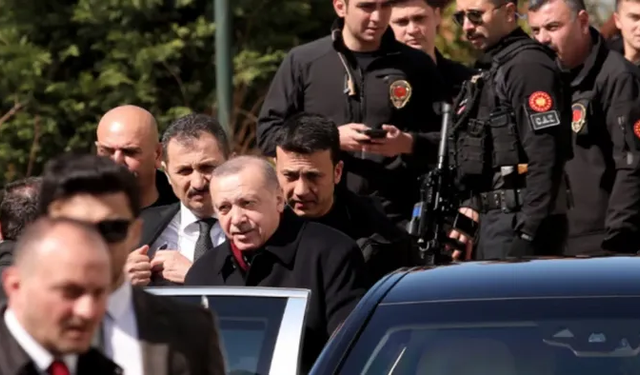 Erdoğan'ın koruma ekibi Şırnak'ta trafik kazası geçirdi