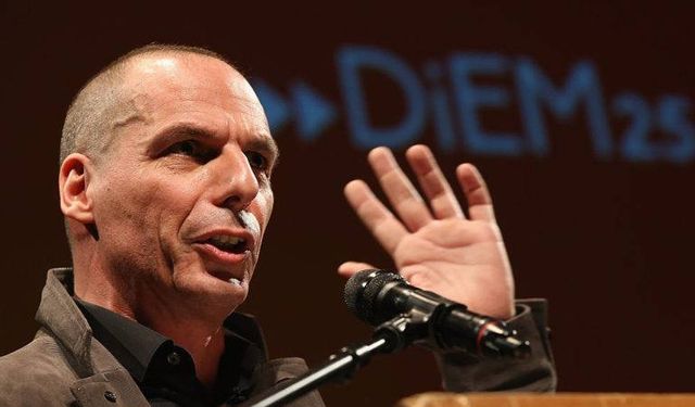 Almanya, Yunanistan'ın eski maliye bakanı Varufakis'e Filistin yanlısı konuşması nedeniyle yasak getirdi: Zoom toplantılarına bile katılamayacak