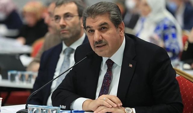 Tevfik Göksu'nun İBB AKP Grup Başkanvekilliği görevi sona erdi