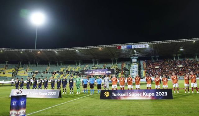 Fenerbahçe sahadan çekildi, Süper Kupa maçı tatil edildi