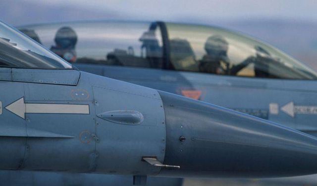 ABD-Türkiye arasındaki 23 milyar dolarlık F-16 sözleşmesinde azaltmaya gidildi