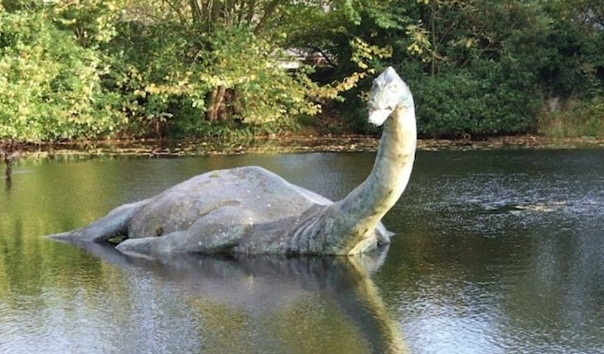 Bin yıldır çözülemeyen bilmece: Loch Ness canavarı