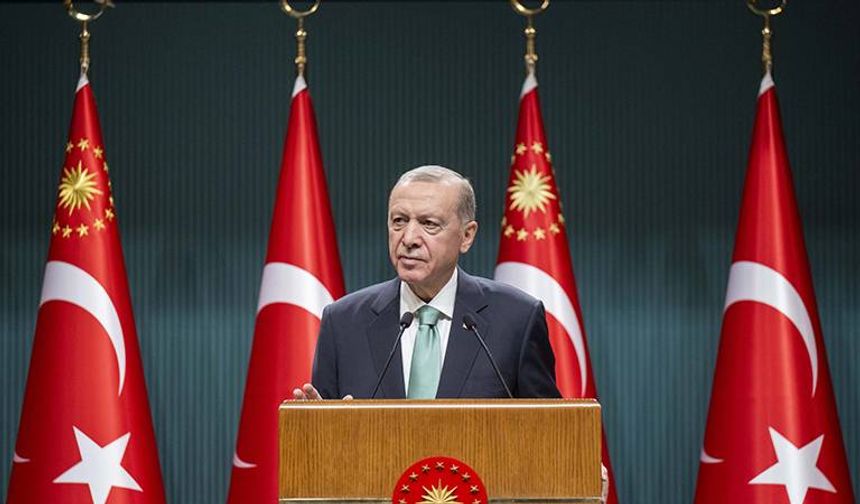 Karar yazarı Kahveci: Ekonomide en büyük riskimiz Erdoğan'dır, çünkü her an tam tersi kararlar alabilir