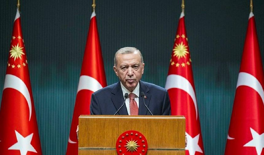 Erdoğan'dan kabine sonrası açıklamalar: Orta Vadeli Programın tamamlayıcısı niteliğindeki 14. Kalkınma Programını yakında sunacağız