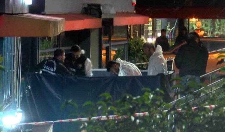 İstanbul'un göbeğinde kafede silahlı çatışma