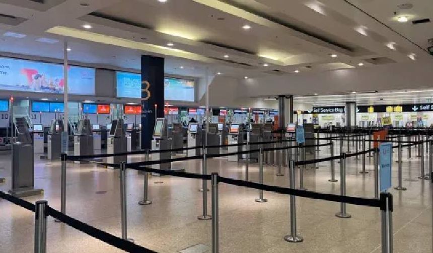 Birmingham Havalimanı, uçakta şüpheli paket bulunmasının ardından kapatıldı