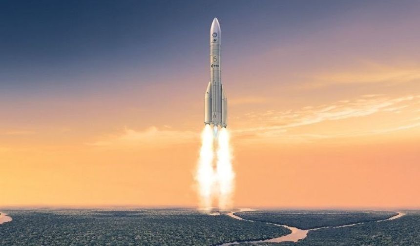 Avrupa Uzay Ajansının yeni roketi Ariane 6 ilk kez fırlatıldı